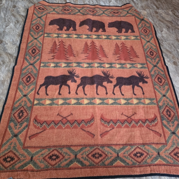 Rustic Animal and Canoe Pattern Blanket - Picture 3 of 6